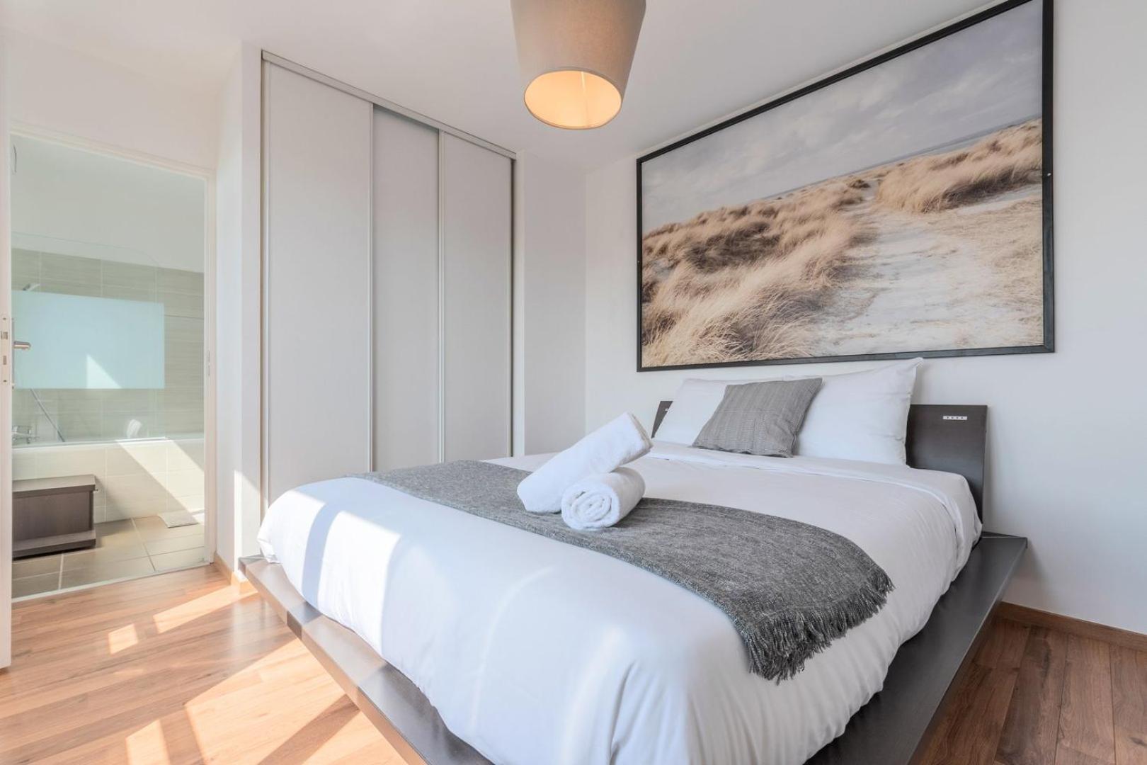 Quiet 1 Bedroom Apartment Parking Old Lille Luaran gambar